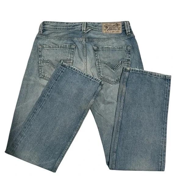 Diesel Men's Light Blue Slim Straight Jeans - Picture 3 of 16